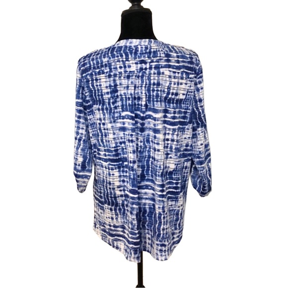 đź’™CATHY DANIELS TIE DYE ROLL TAB TUNICđź’™ - Picture 7 of 8